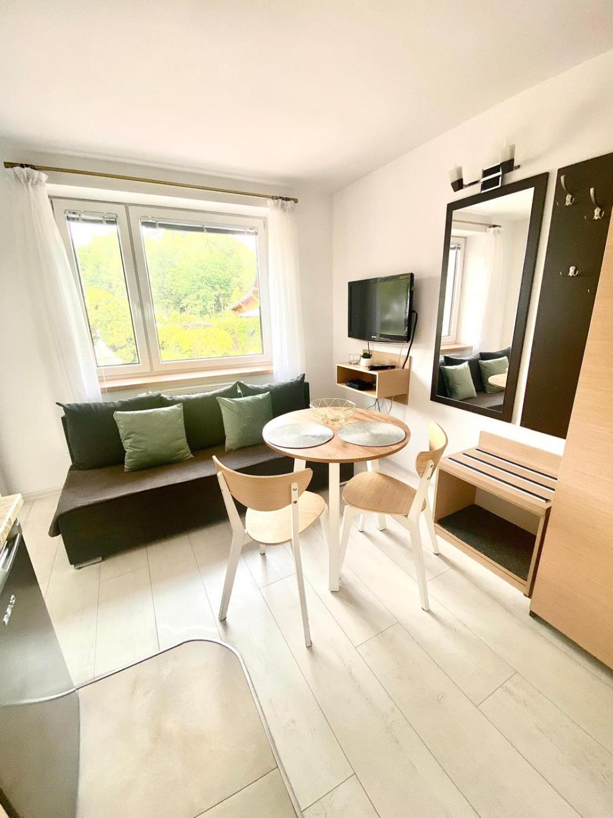 Skalny Apartamenty, Pokoje オグロジェニエツ エクステリア 写真
